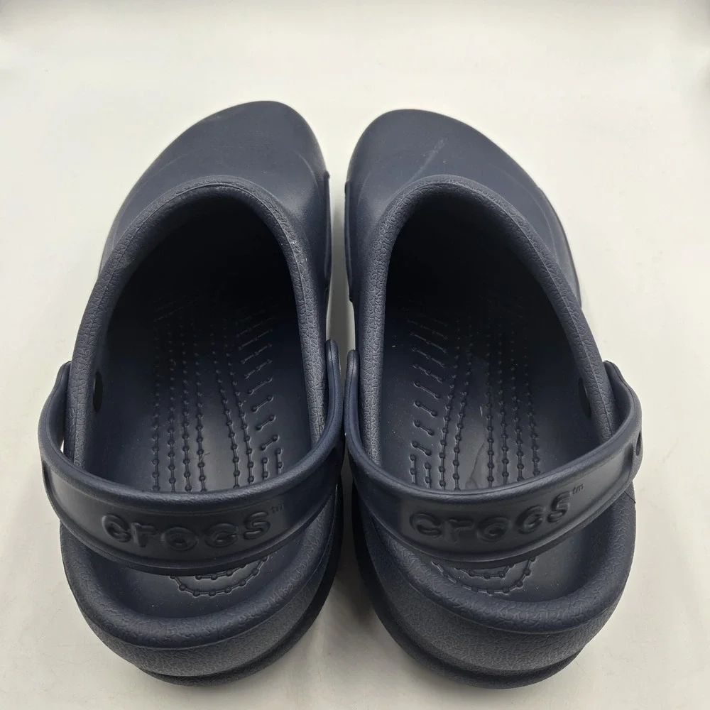 Crocs Adult Bistro Clogs Lightweight Slip Resistant Work Shoes Mens M11 Drk Blue